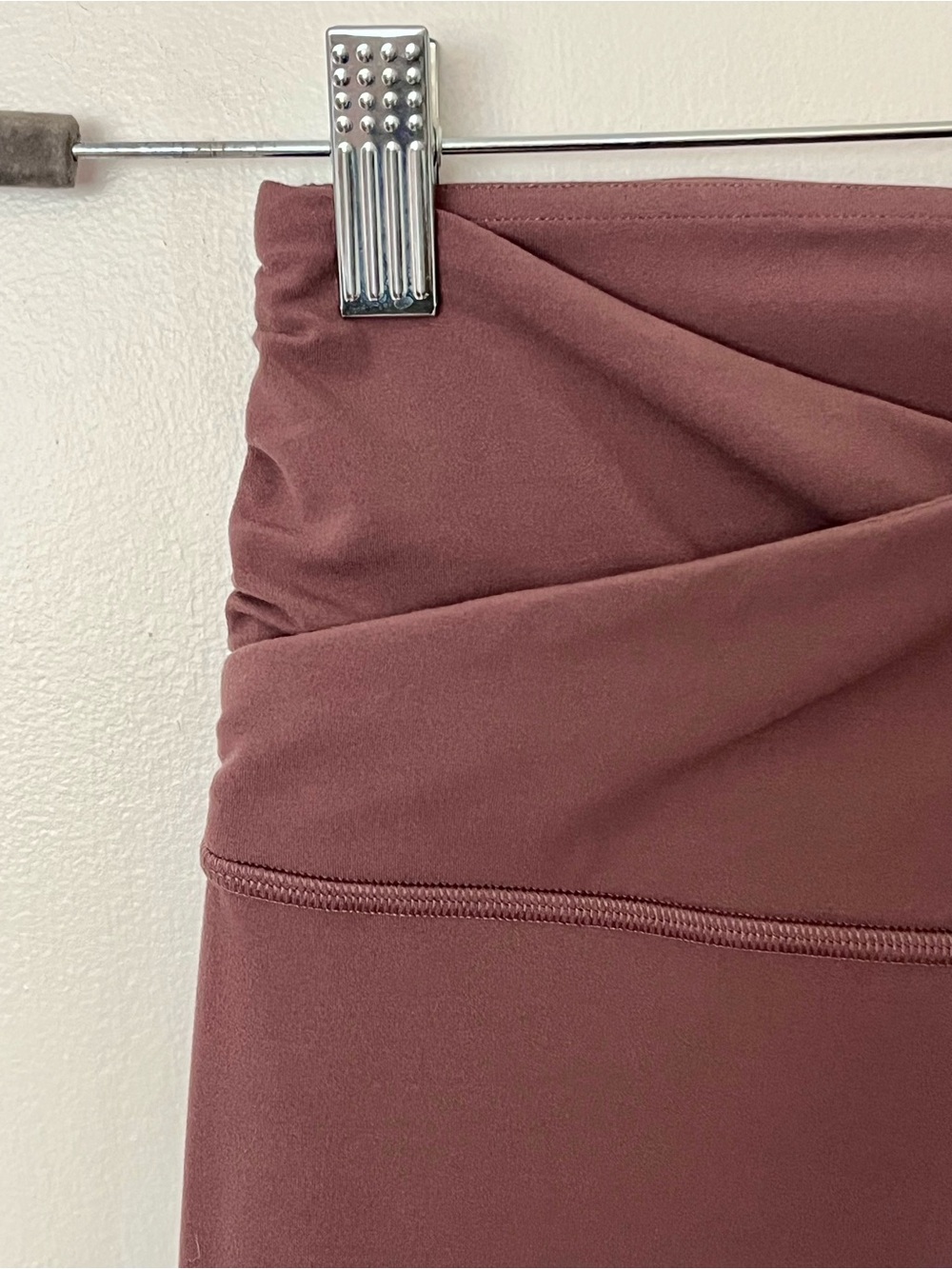 Lululemon Align High Rise Crop 21” Special Edition Cross Waist Size 6 NWT - Picture 5 of 8